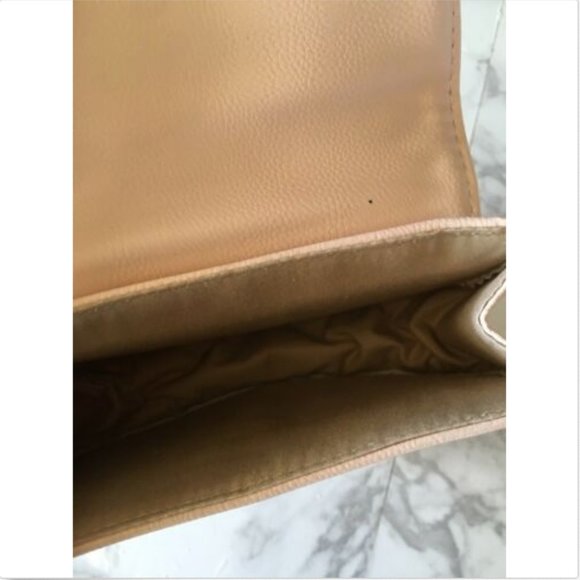 Chloe Parfum Pink Pouch - Picture 6 of 6